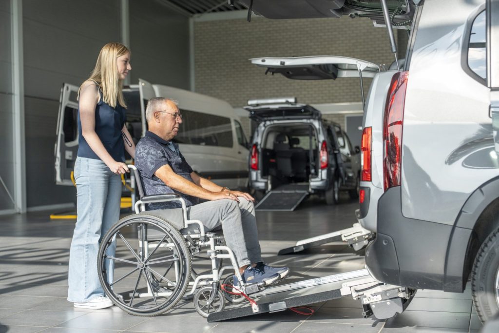 patient in auto rijden